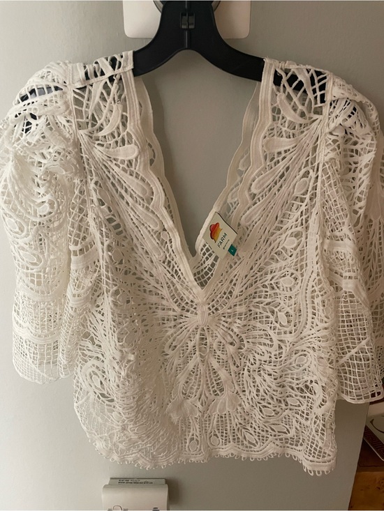 FARM Rio Tops - Farm Rio Crochet Lace V-Neck Top